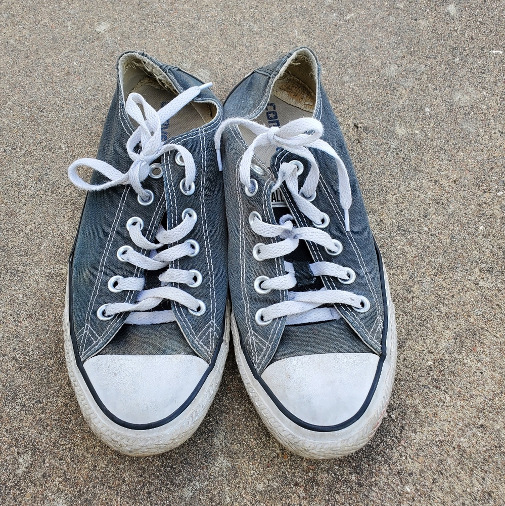 Converse black very used